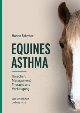Halbes Pferdegesicht und Titel in Schriftzeichen